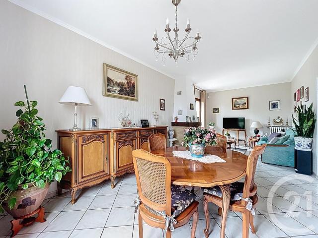 Maison 5 pièces 84 m²