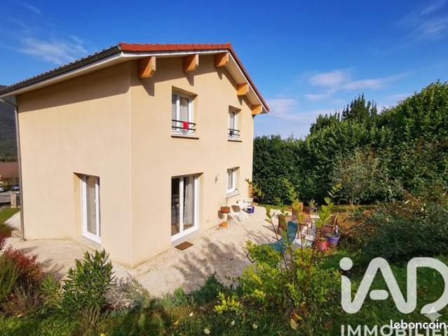 Maison 5 pièces 84 m²
