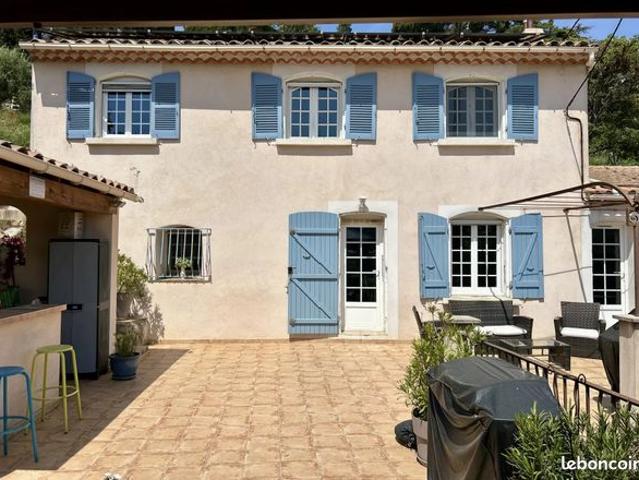 Maison 5 pièces 84 m²