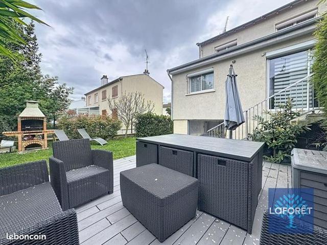 Maison 5 pièces 84 m²