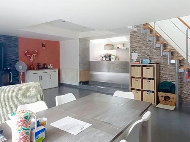Maison 5 pièces 84 m²
