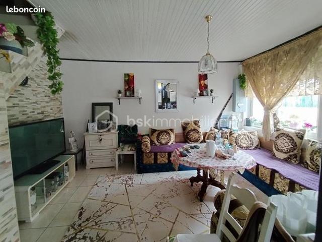 Maison 5 pièces 85 m²