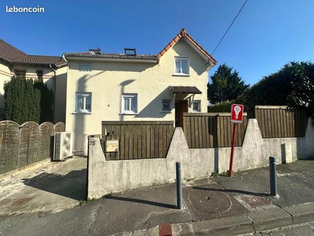 Maison 5 pièces 85 m²