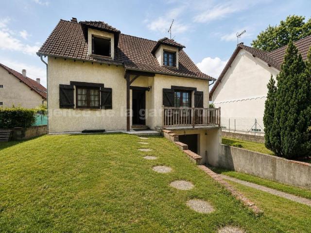 Maison 5 pièces 85 m²