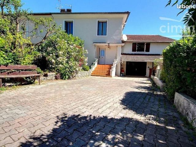 Maison 5 pièces 85 m²