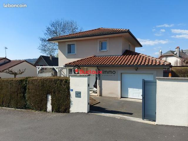 Maison 5 pièces 85 m²