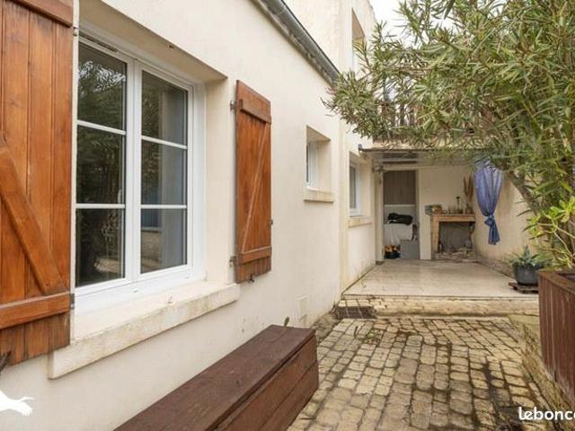 Maison 5 pièces 85 m²