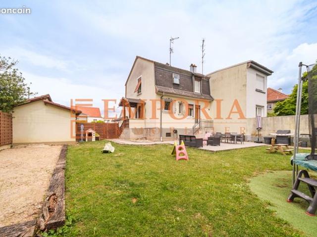 Maison 5 pièces 85 m²