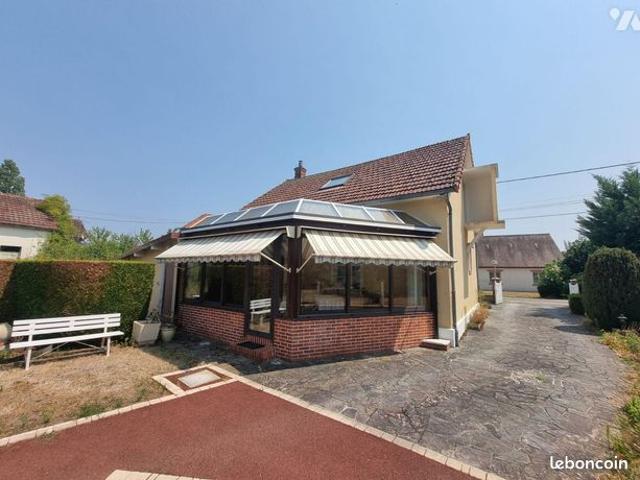 Maison 5 pièces 85 m²