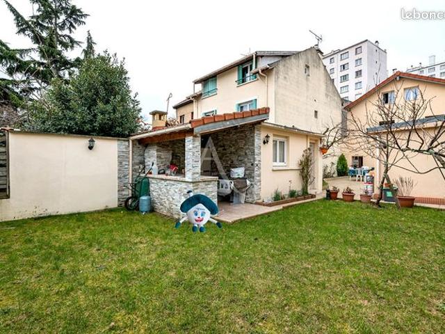 Maison 5 pièces 85 m²