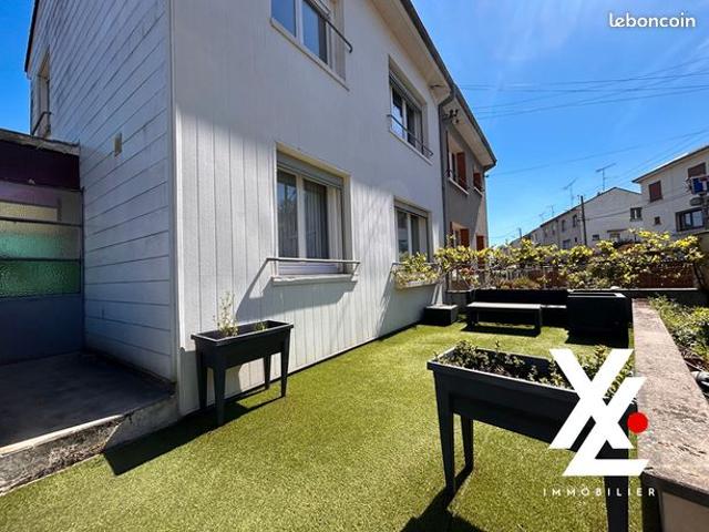 Maison 5 pièces 105 m²