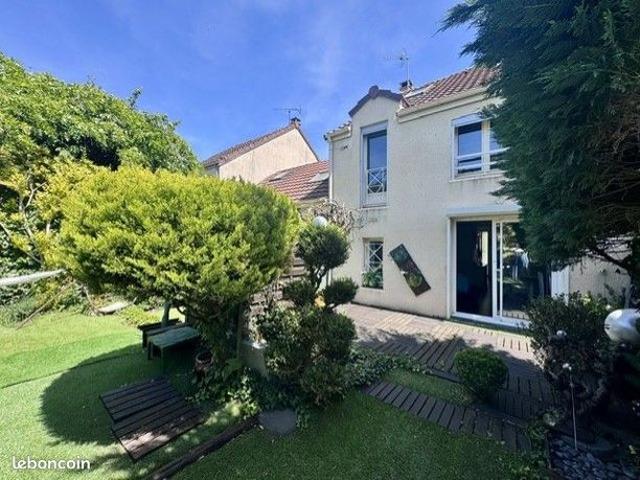 Maison 5 pièces 85 m²