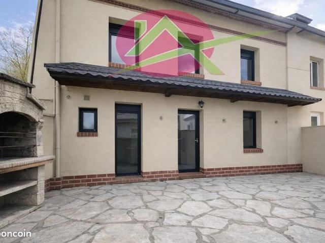 Maison 5 pièces 85 m²