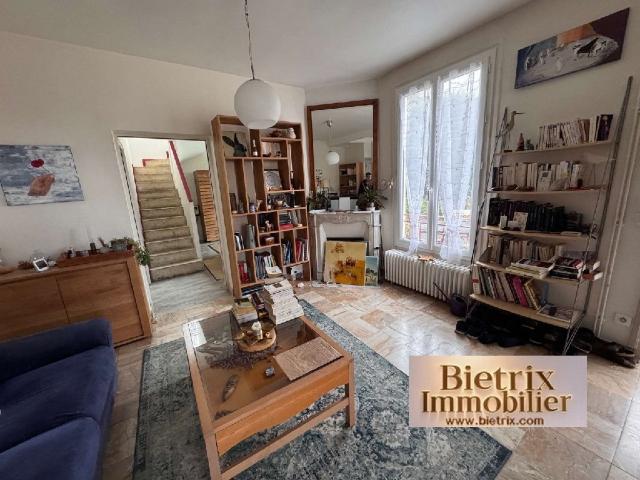 Maison 5 pièces 85 m²