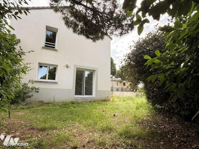 Maison 5 pièces 85 m²