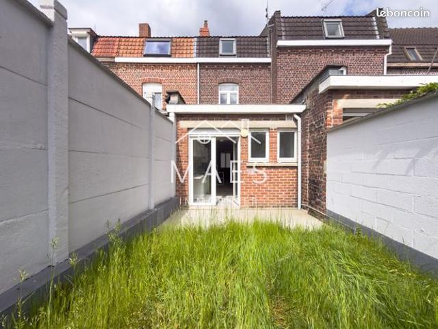 Maison 5 pièces 85 m²