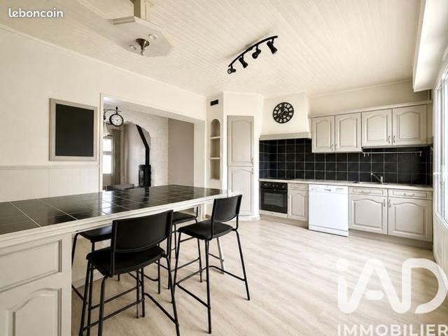 Maison 5 pièces 85 m²