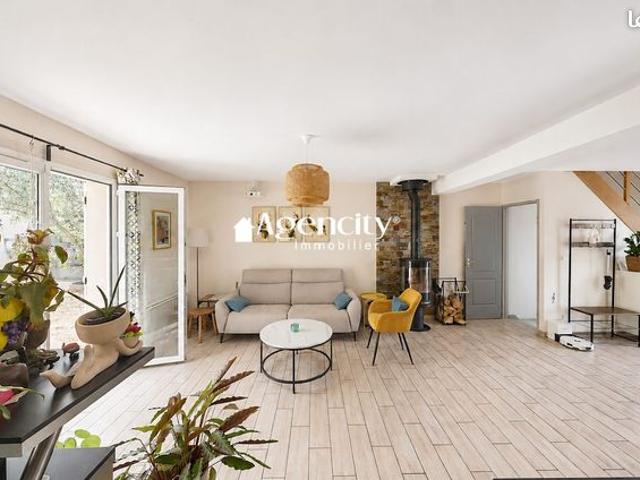 Maison 5 pièces 86 m²