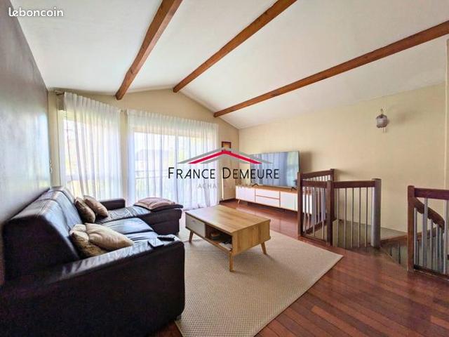 Maison 5 pièces 87 m²