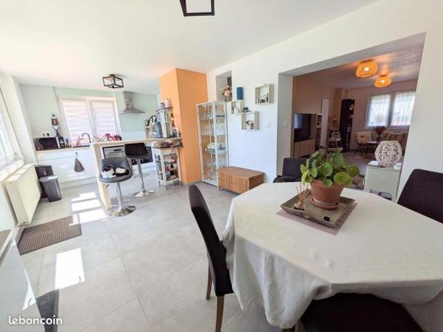 Maison 5 pièces 90 m²