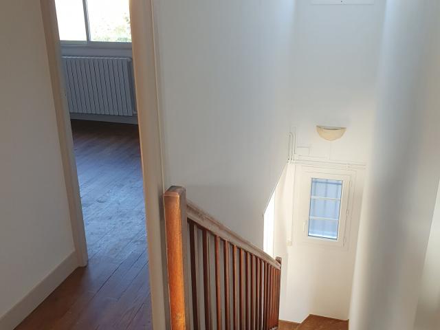 Maison 5 pièces, 87 m² à louer à Tonneins 47400