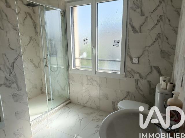 Maison 5 pièces, 88 m² à louer à Luray 28500