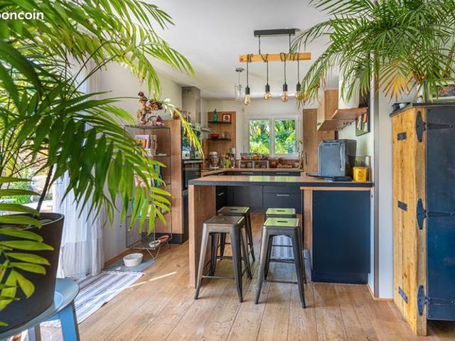 Maison 5 pièces 90 m²