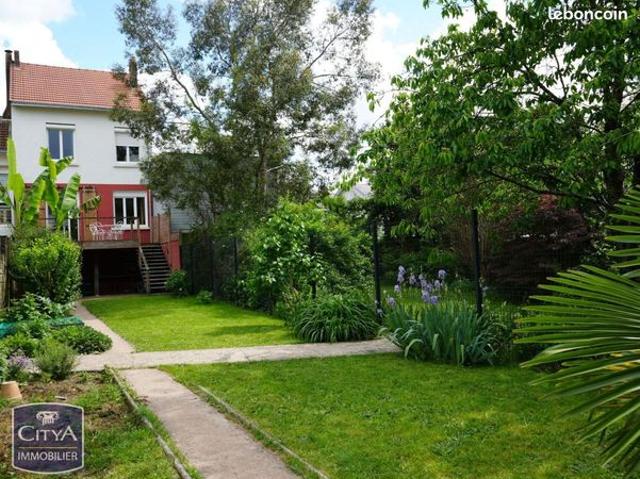 Maison 5 pièces 90 m²
