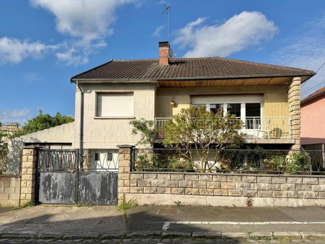 Maison 5 pièces 90 m²