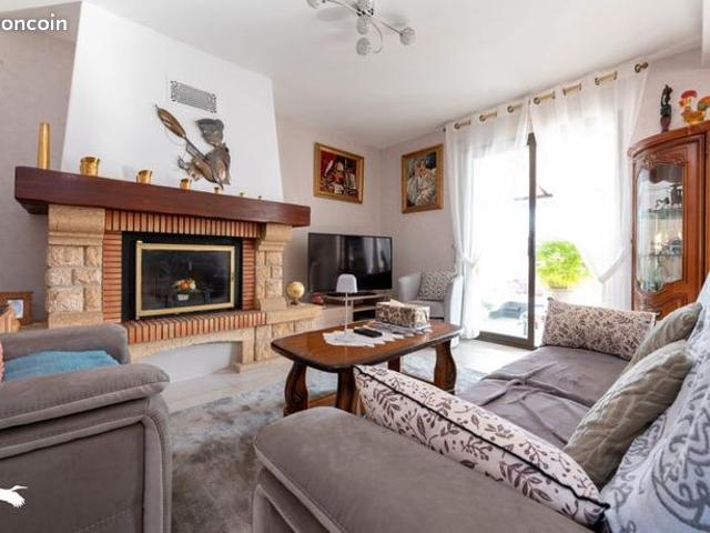 Maison 5 pièces 90 m²