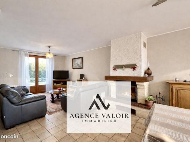 Maison 5 pièces 90 m²