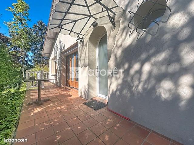 Maison 5 pièces 90 m²