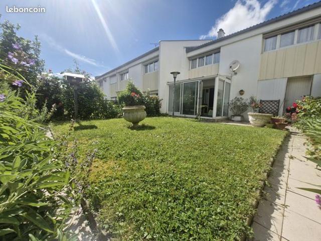 Maison 5 pièces 90 m²