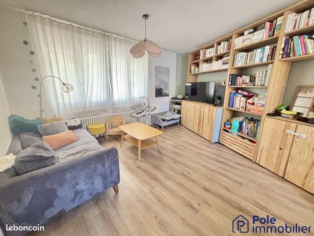 Maison 5 pièces 90 m²