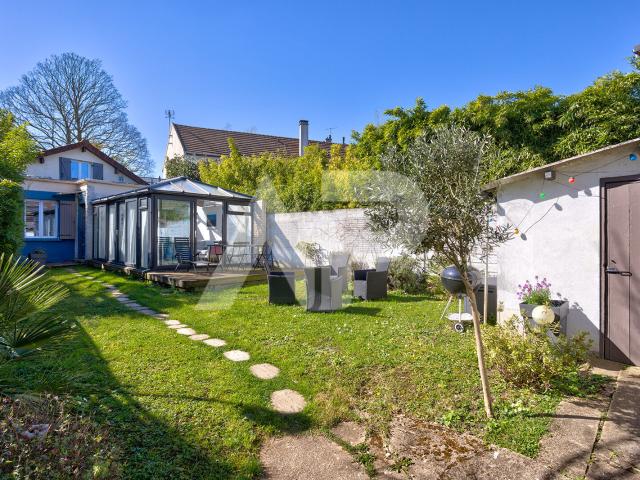 Maison 5 pièces 90 m²
