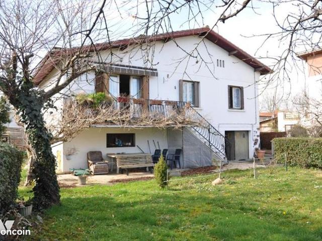 Maison 5 pièces 90 m²