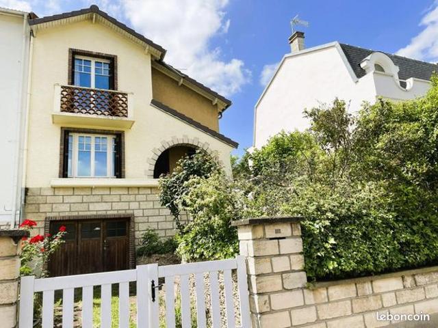 Maison 5 pièces 90 m²