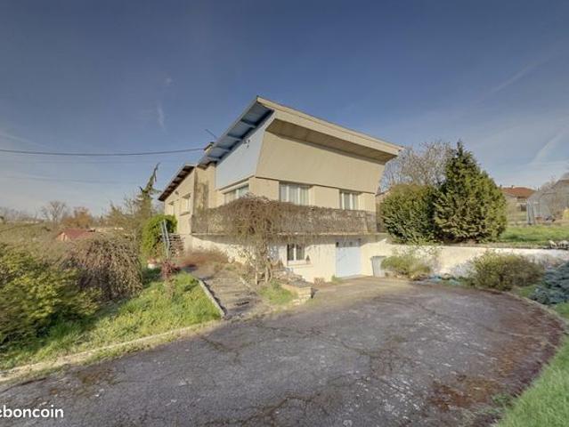 Maison 5 pièces 90 m²