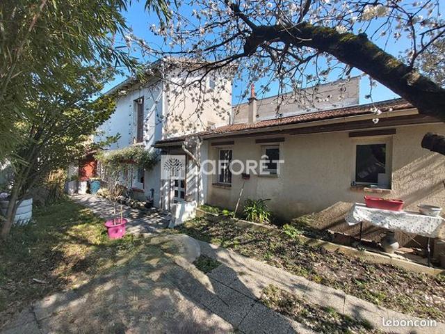 Maison 5 pièces 90 m²