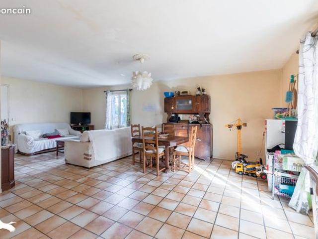Maison 5 pièces 90 m²