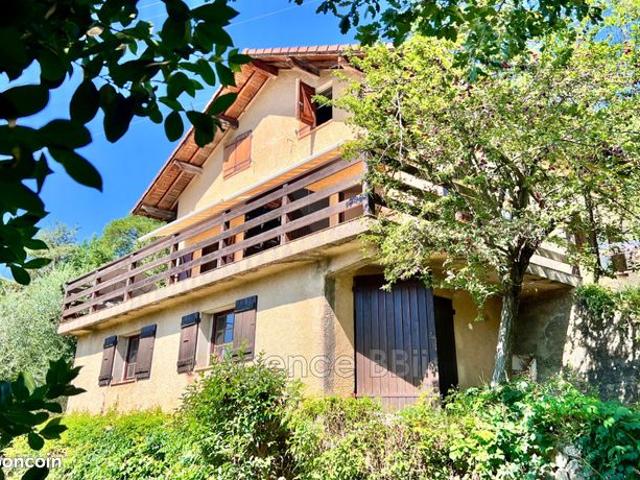 Maison 5 pièces 90 m²