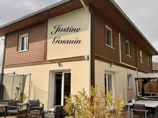 Maison 5 pièces 90 m²