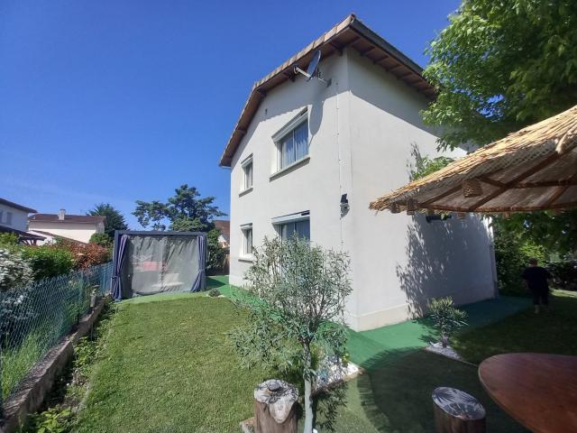 Maison 5 pièces 90 m²