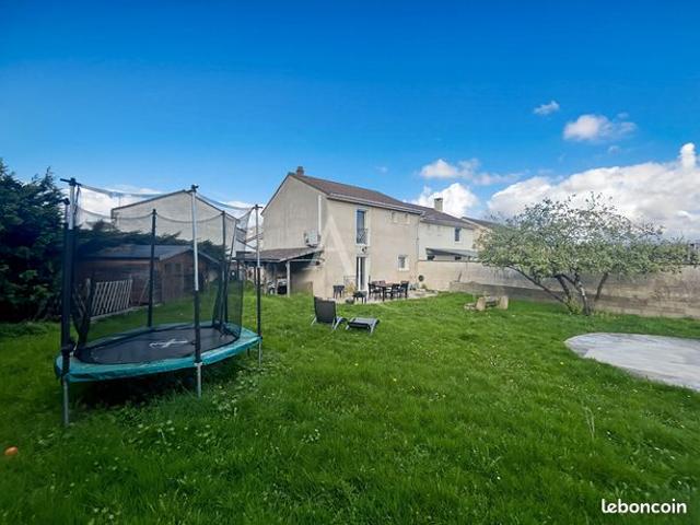 Maison 5 pièces 90 m²