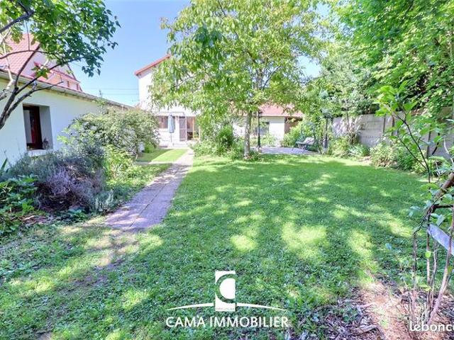 Maison 5 pièces 90 m²