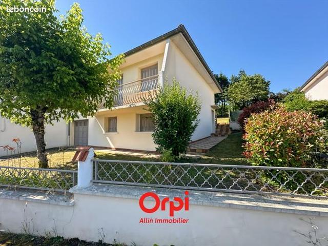 Maison 5 pièces 90 m²