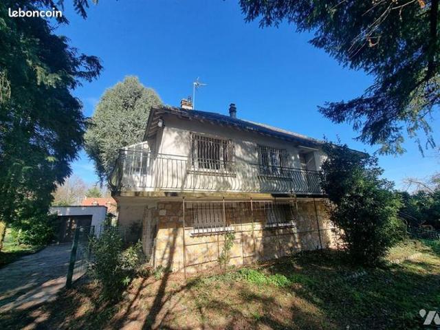 Maison 5 pièces 90 m²