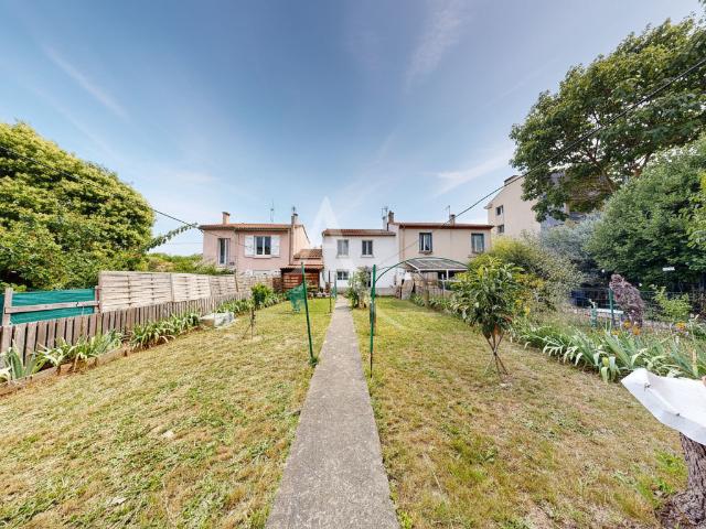 Maison 5 pièces 90 m²