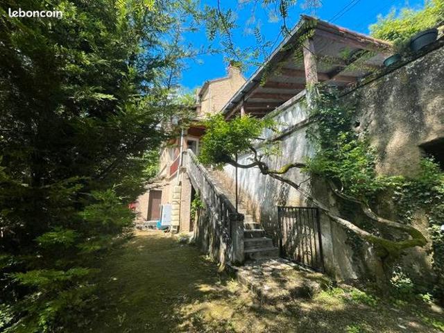 Maison 5 pièces 90 m²