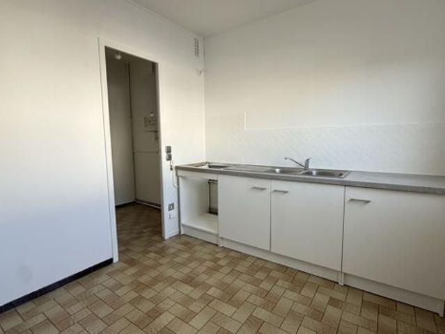 maison 5 pièces 90m2 REIMS 950 euros